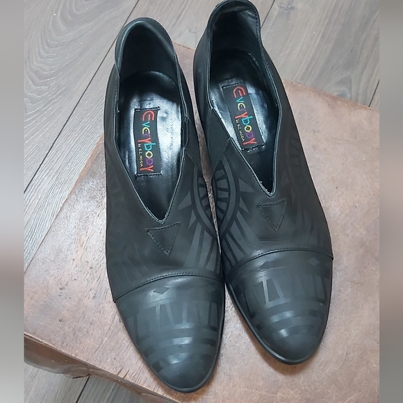 Everybody tone-on-tone shoes - Picture 2 of 9